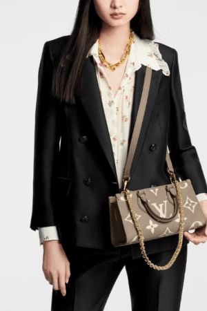 [루이비통] 온더고 이스트 웨스트 M23641