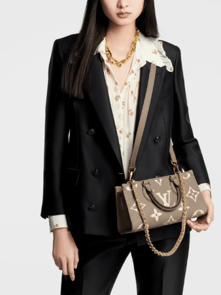 [루이비통] 온더고 이스트 웨스트 M23641