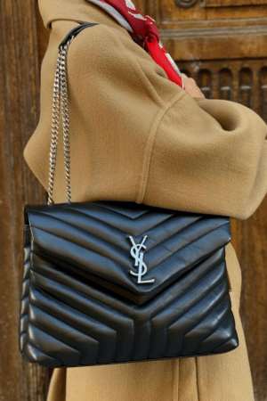 [생로랑] 루루 미디엄 숄더백 블랙 은장 574946