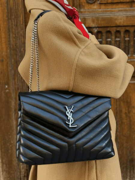 [생로랑] 루루 미디엄 숄더백 블랙 은장 574946