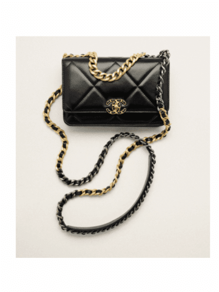 [샤넬] 19 woc 턴락 체인백 AP3267