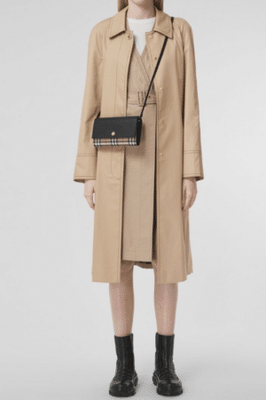 [버버리] 체크 스트랩 크로스백 8058001