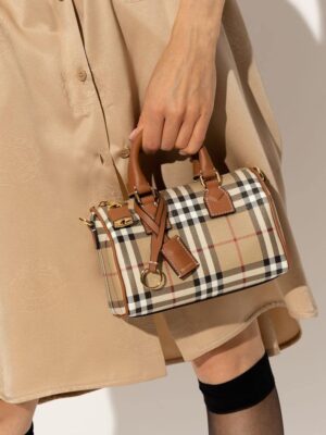 [버버리] 빈티지 체크 미니 볼링백 토트백 8071357