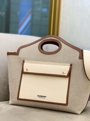 [버버리] 숄더백