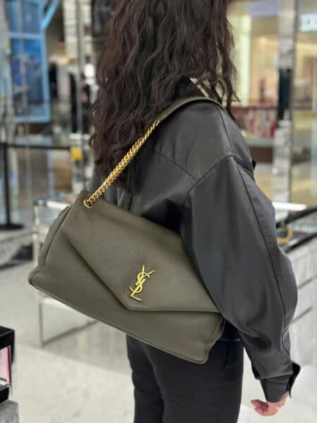 [생로랑] 그레인 램스킨 Calypso 라지백 777399